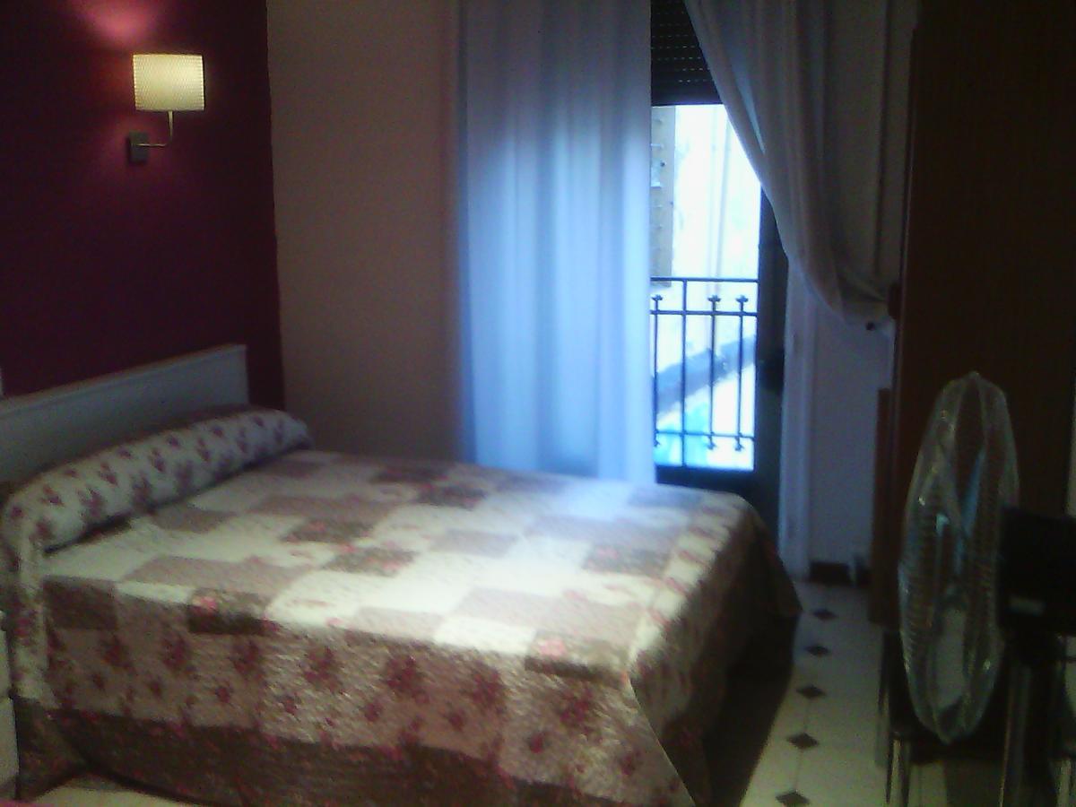 Hostel Central Zaragoza Bagian luar foto