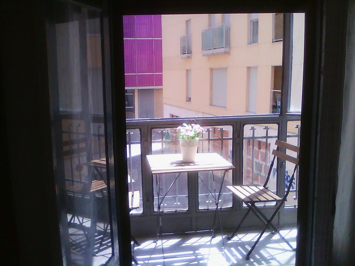 Hostel Central Zaragoza Bagian luar foto